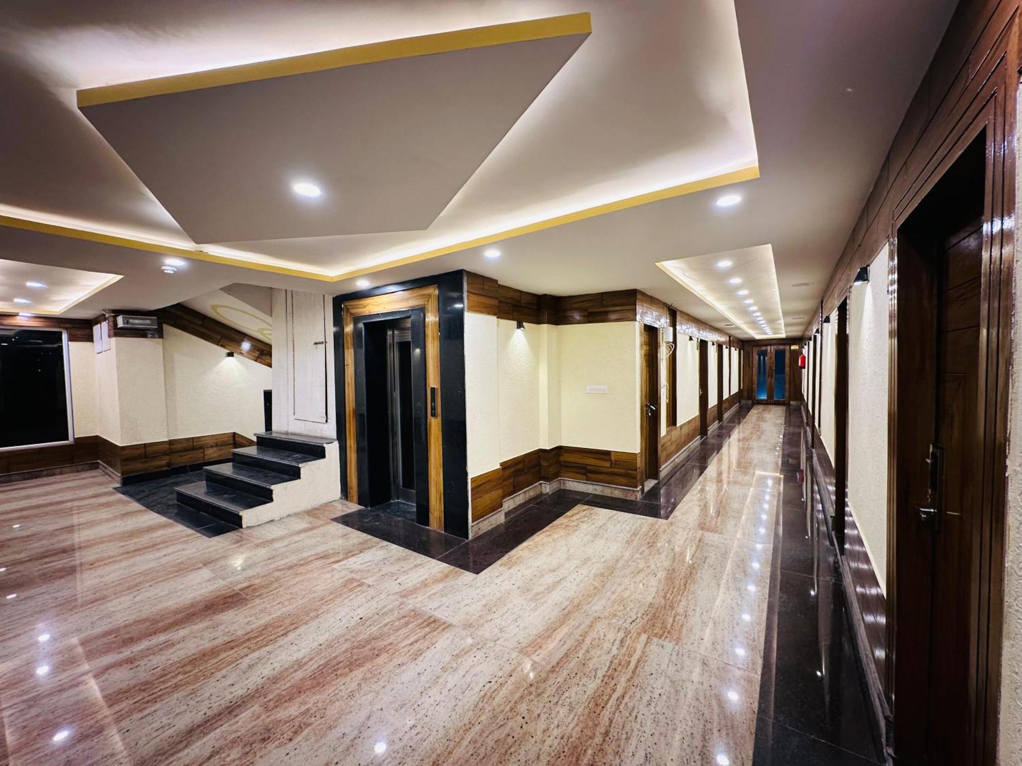 Hotel Vishranti Badrinath Esterno foto